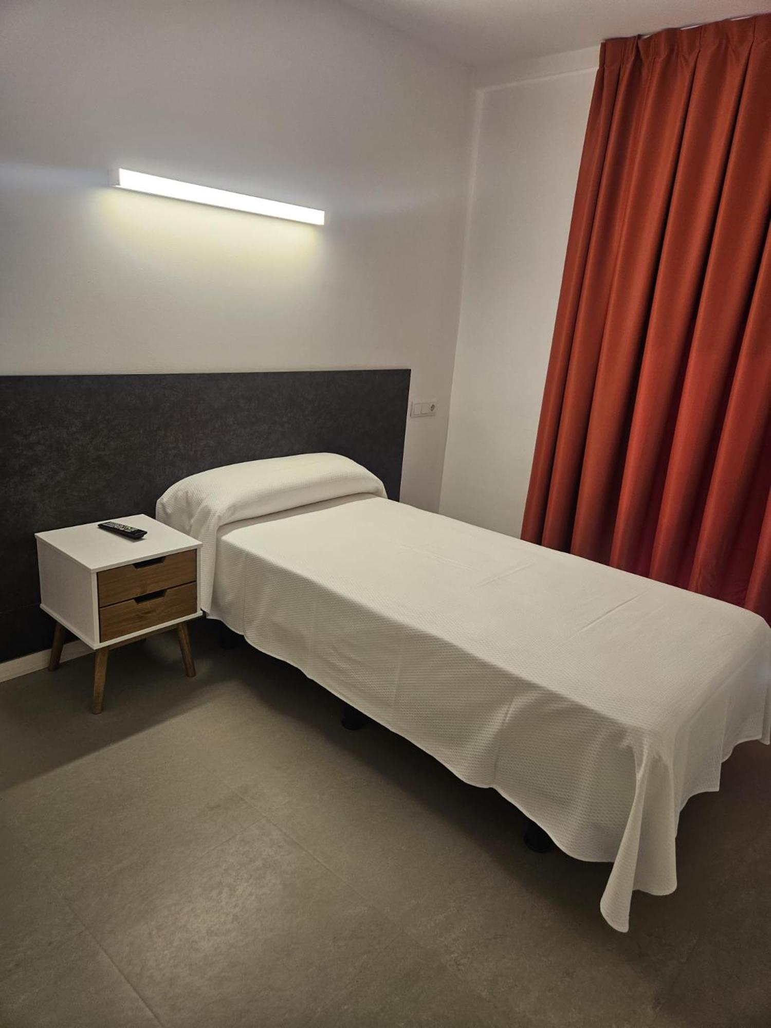 Hotel Epsilon *